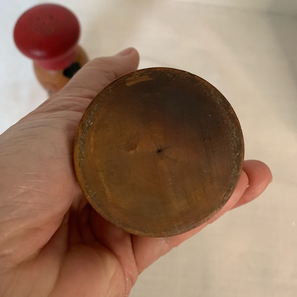 VINTAGE | Wooden Chef Salt & Pepper Shaker Set - Picture 7 of 11